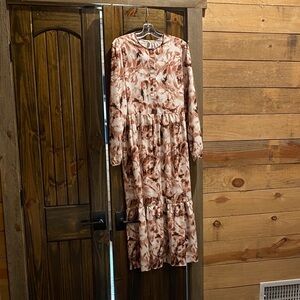 Long Sleeve Floral Tiered Maxi Dress in Brown and Cream